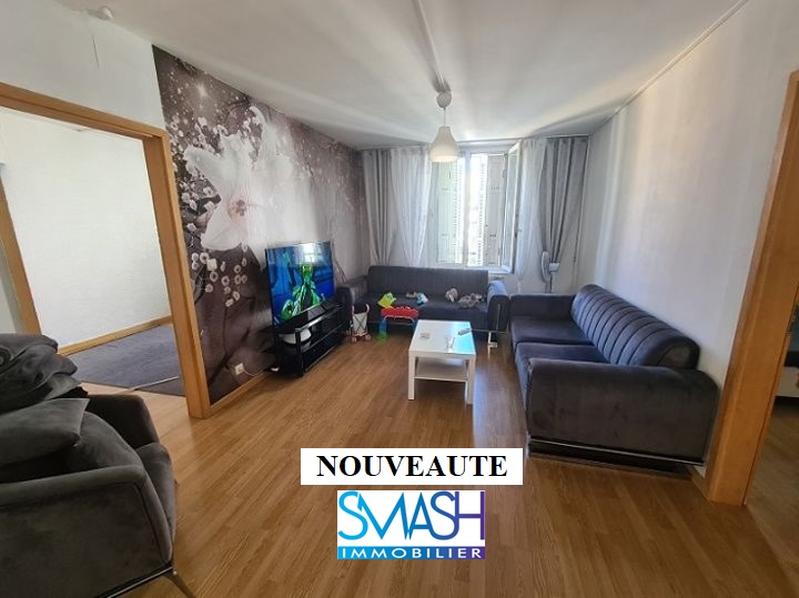 VENDU Mulhouse Salengro :  F3  67m² à rafraichir