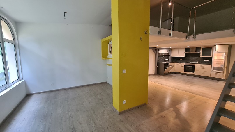 Mulhouse Vieux Dornach : F2 style loft 72m²