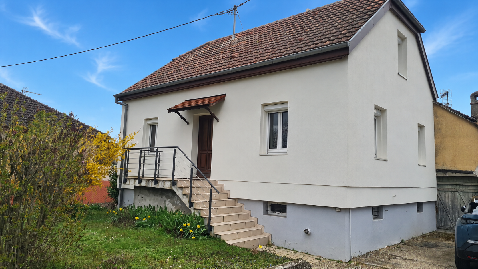 Issenheim : maison 100m² 9 ares avec dépendance